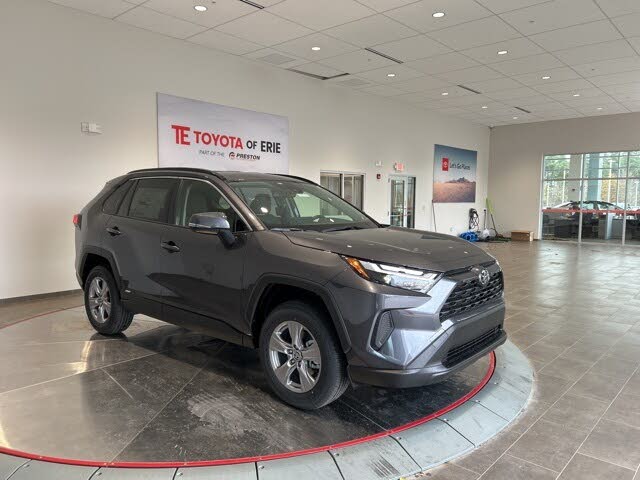 2025 Toyota RAV4 Hybrid XLE AWD