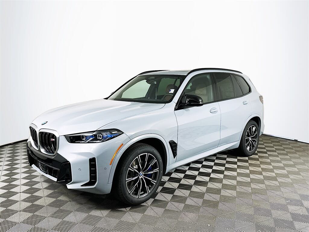 2026 BMW X5 M60i xDrive