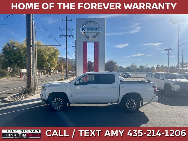 2024 Nissan Frontier PRO-4X Crew Cab 4WD
