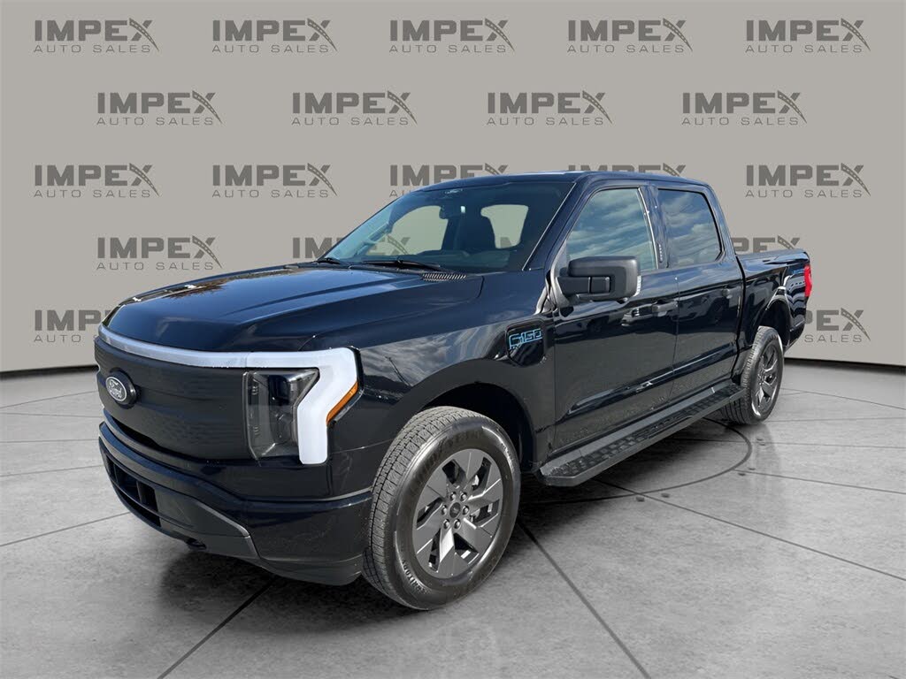 2024 Ford F-150 Lightning XLT SuperCrew AWD