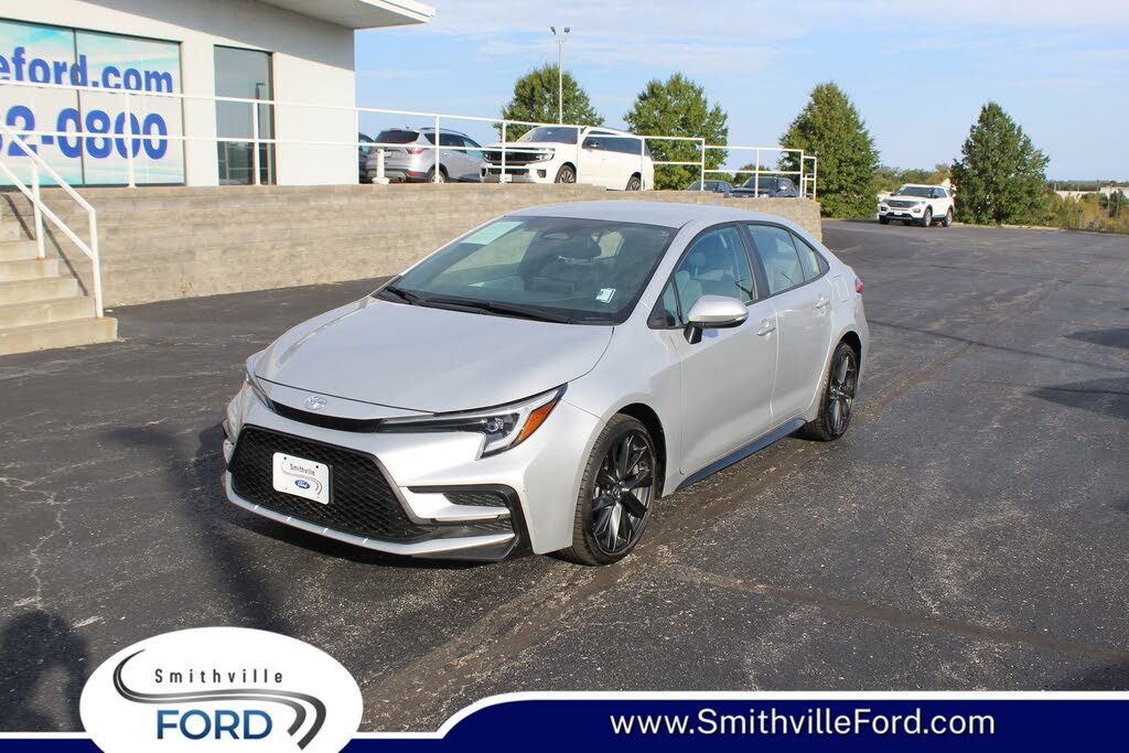 2024 Toyota Corolla SE FWD