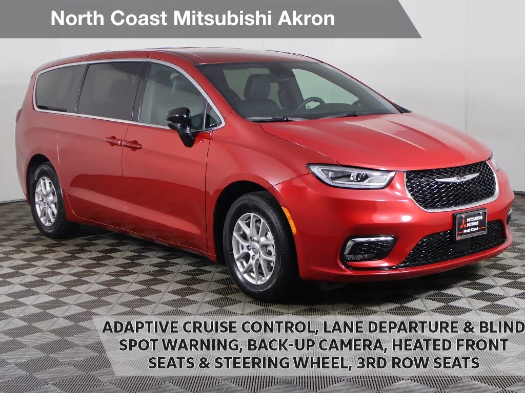 2025 Chrysler Pacifica Select FWD