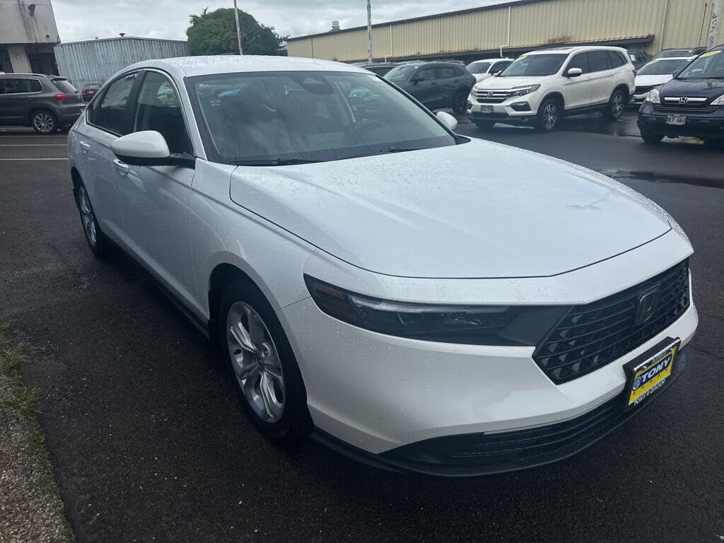 2025 Honda Accord LX FWD