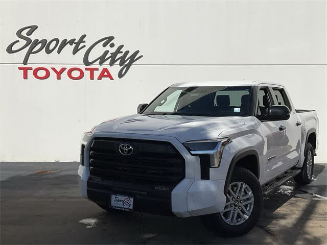 2025 Toyota Tundra SR5 CrewMax Cab 4WD
