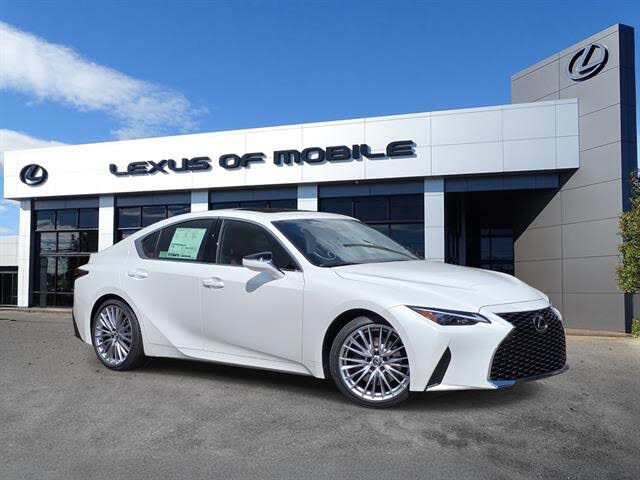 2025 Lexus IS 300 RWD