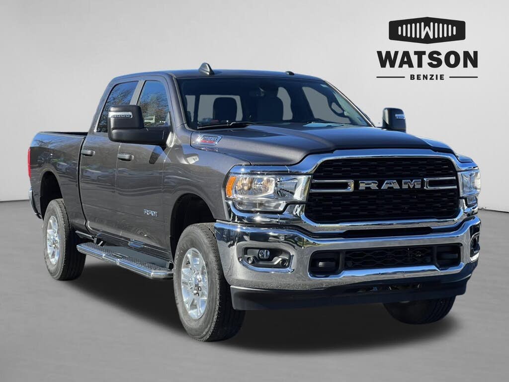 2024 RAM 2500 Big Horn Crew Cab 4WD