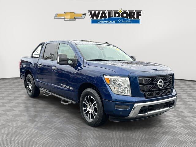 2020 Nissan Titan SV Crew Cab RWD