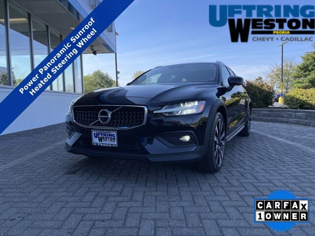 2022 Volvo V60 Cross Country T5 AWD