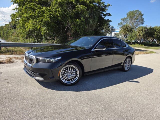 2024 BMW 5 Series 530i RWD