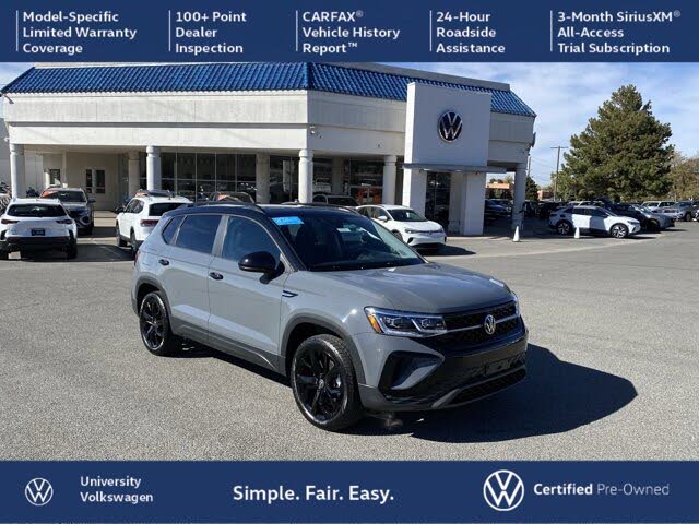 2024 Volkswagen Taos SE Black FWD