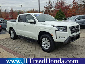 Nissan Frontier SV Crew Cab 4WD