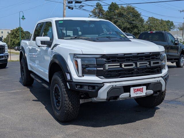 2025 Ford F-150 Raptor SuperCrew 4WD