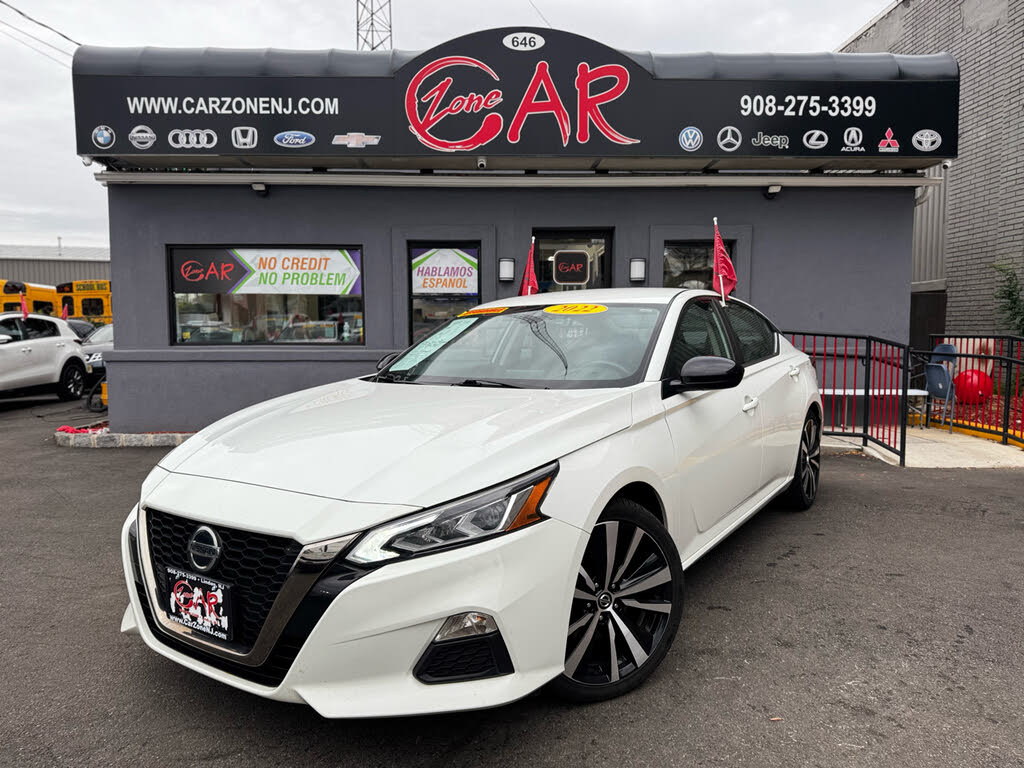 2022 Nissan Altima 2.5 SR FWD