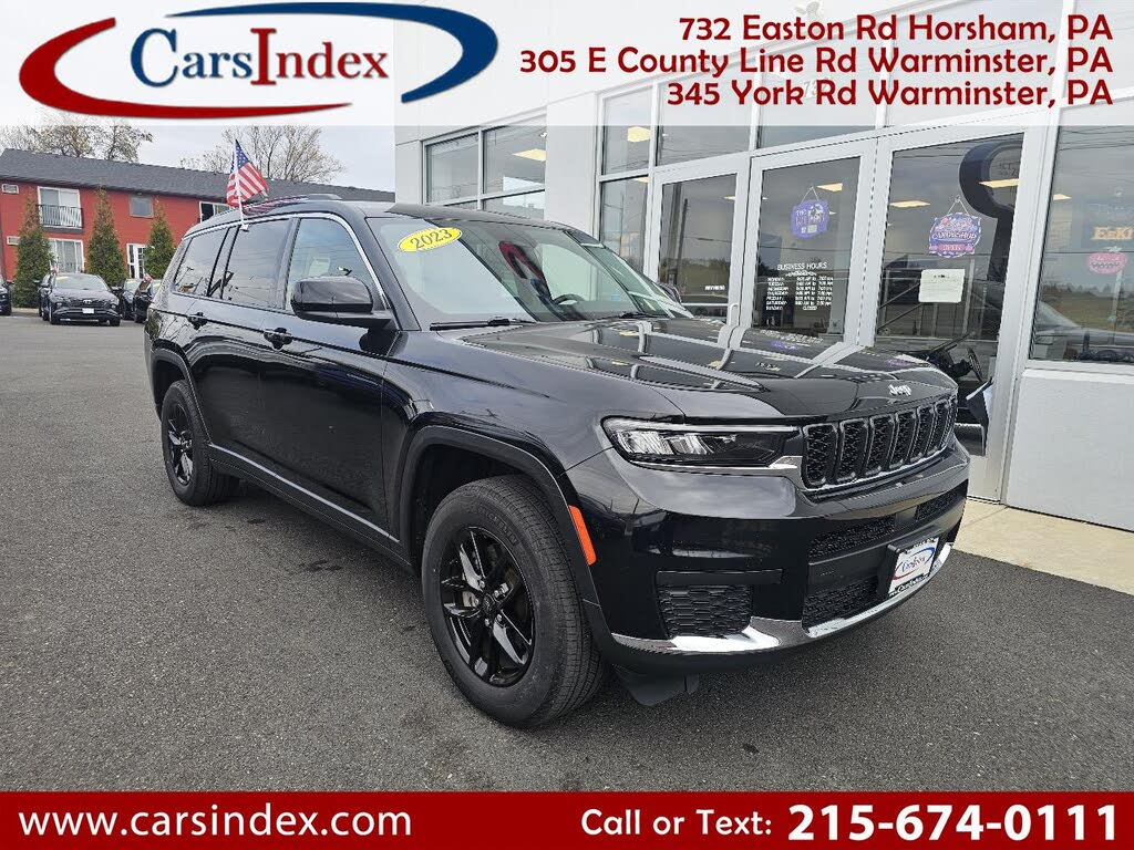 2023 Jeep Grand Cherokee L Laredo 4WD