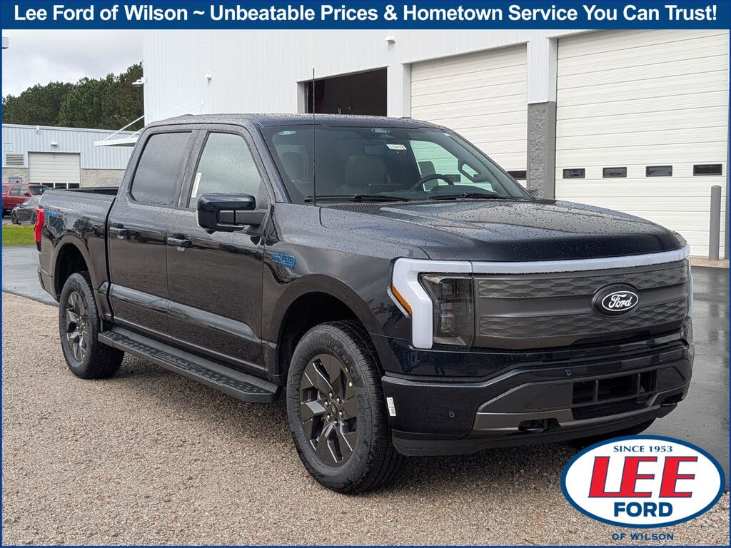 2025 Ford F-150 Lightning Lariat SuperCrew AWD