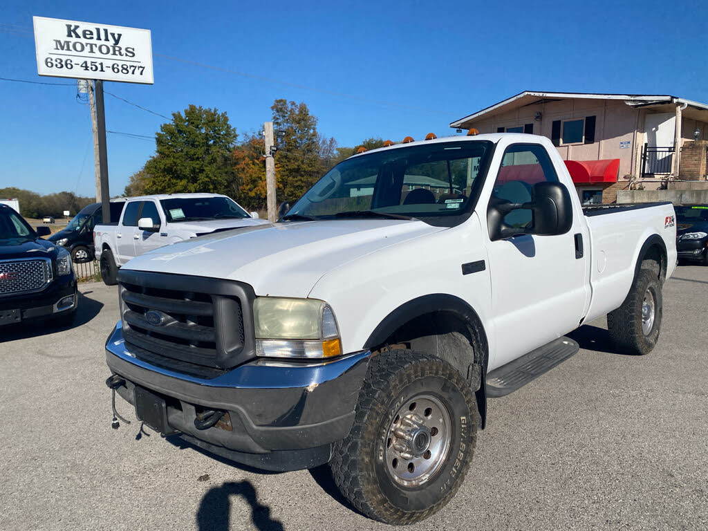 2004 Ford F-250 Super Duty XL Cab LB 4WD