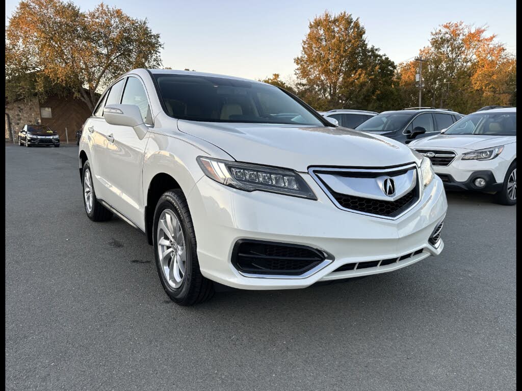 2018 Acura RDX FWD with Technology and AcuraWatch Plus Package