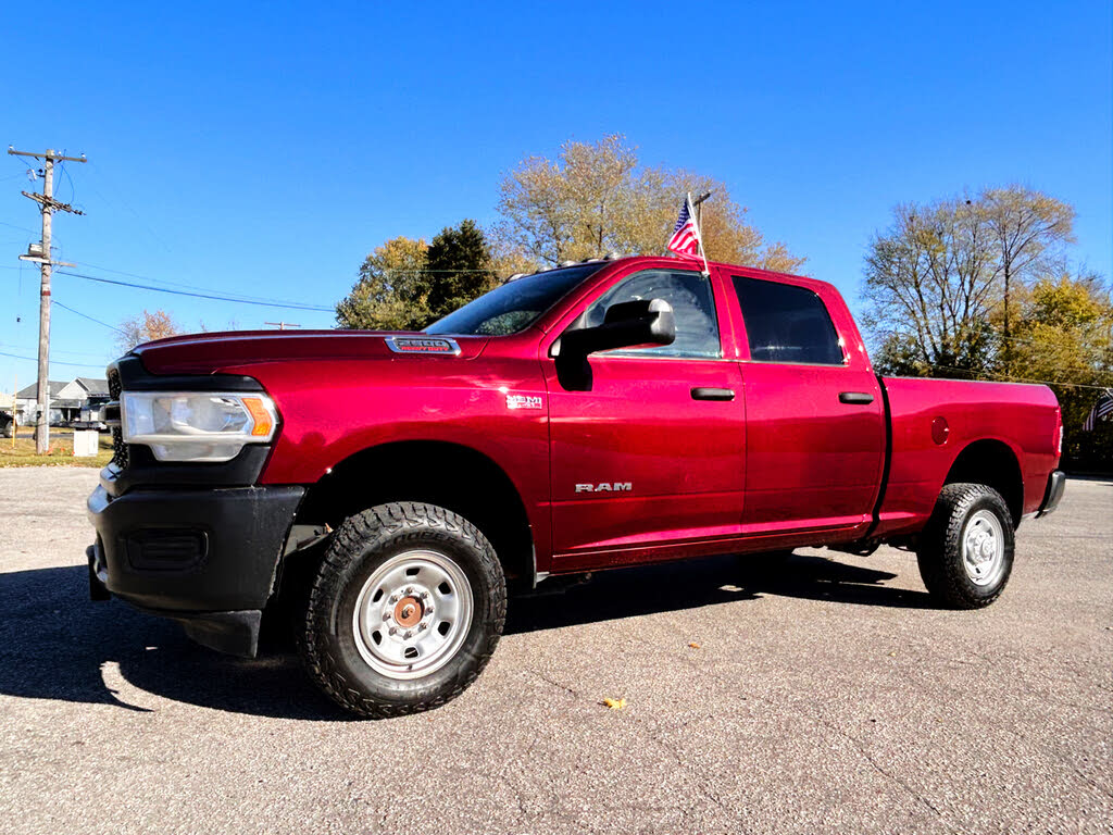 2022 RAM 2500 Tradesman Crew Cab 4WD