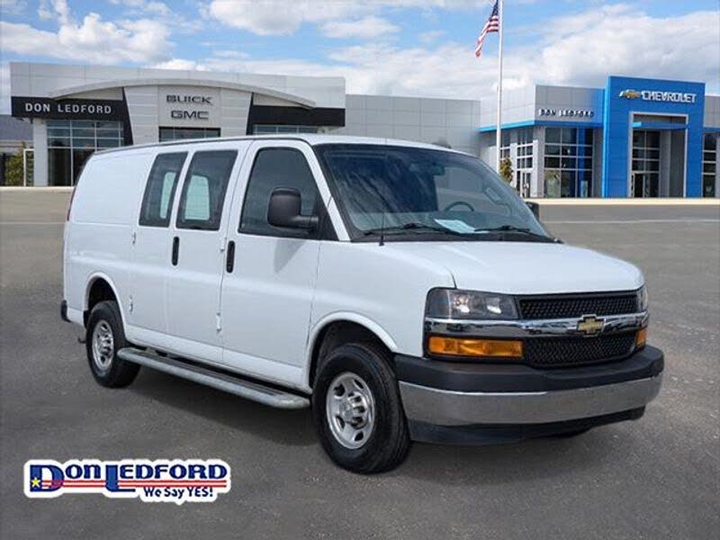 2023 Chevrolet Express Cargo 2500 RWD