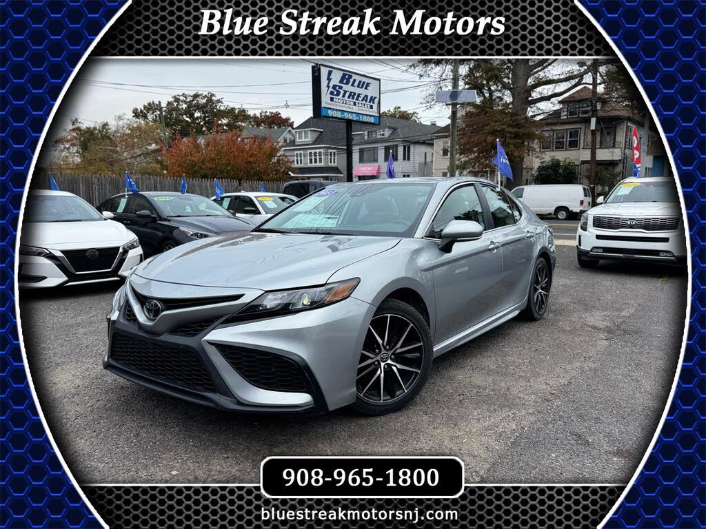 2023 Toyota Camry SE FWD