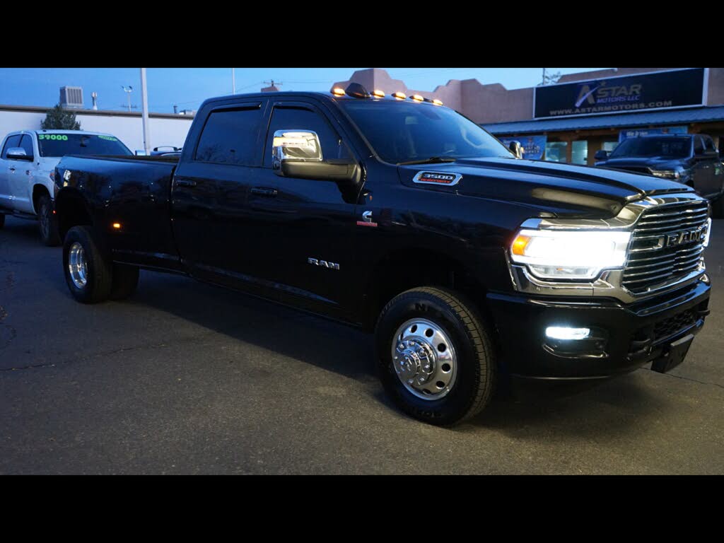 2024 RAM 3500 Laramie Crew Cab LB DRW 4WD