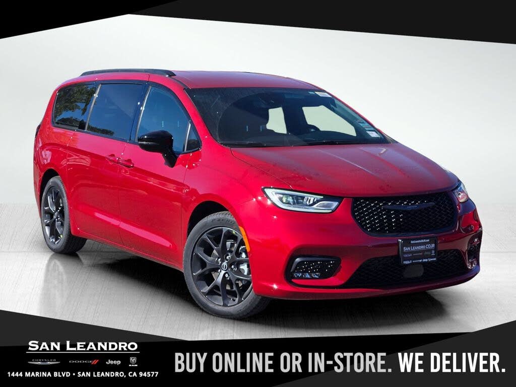 2026 Chrysler Pacifica Select FWD