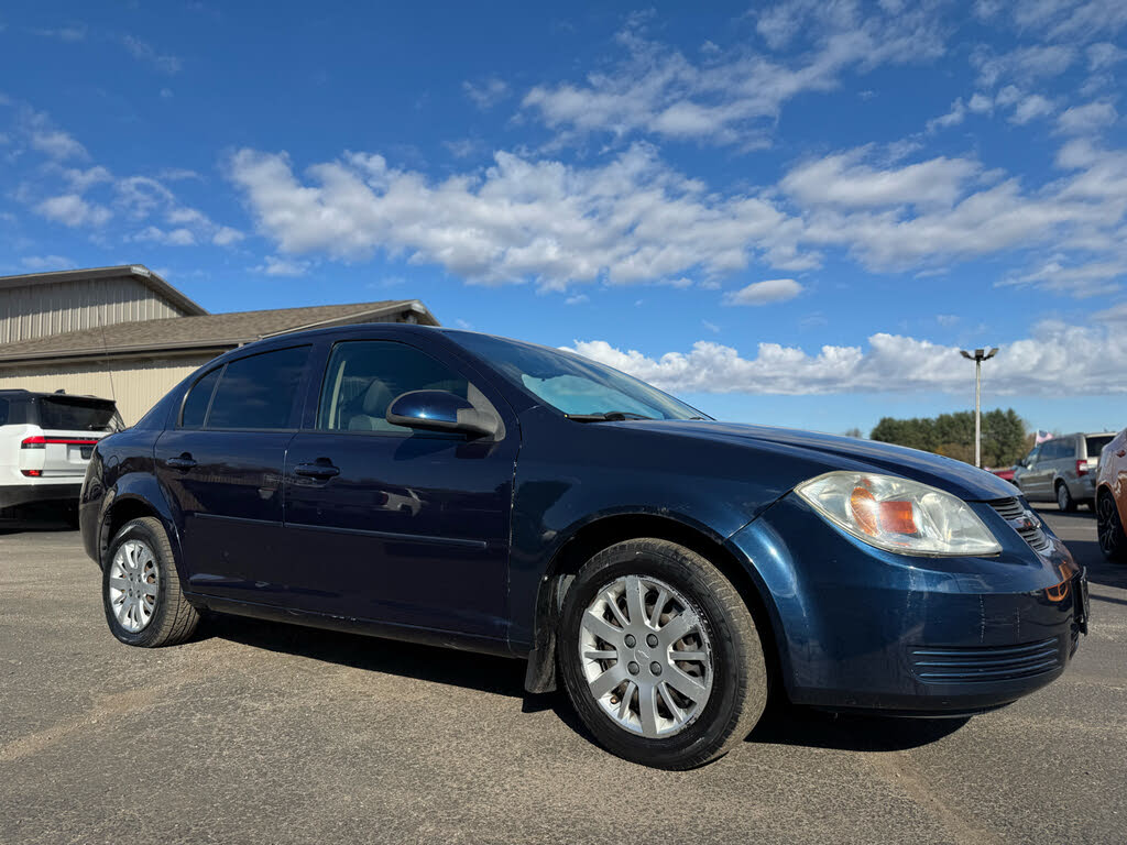 2010 Chevrolet Cobalt 1LT Sedan FWD