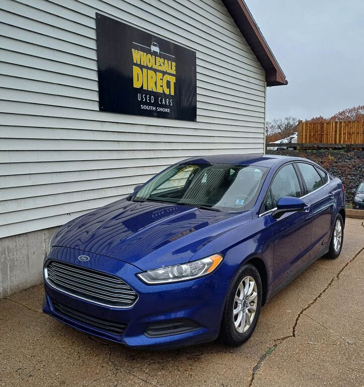 2015 Ford Fusion S