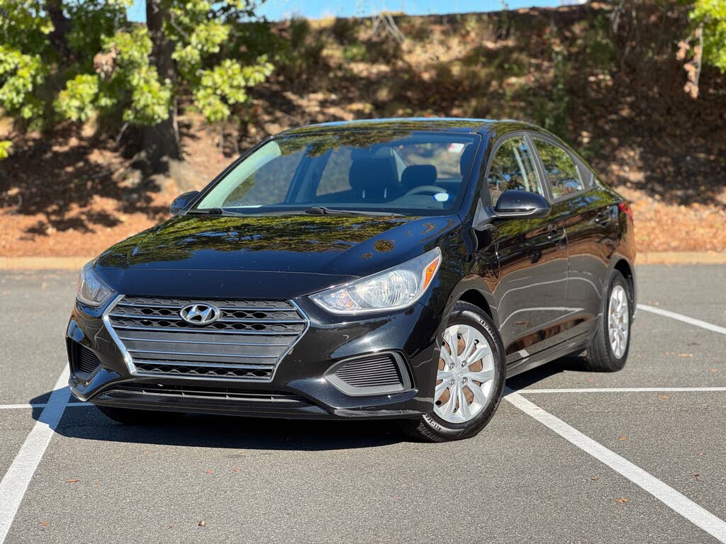 2020 Hyundai Accent SE Sedan FWD