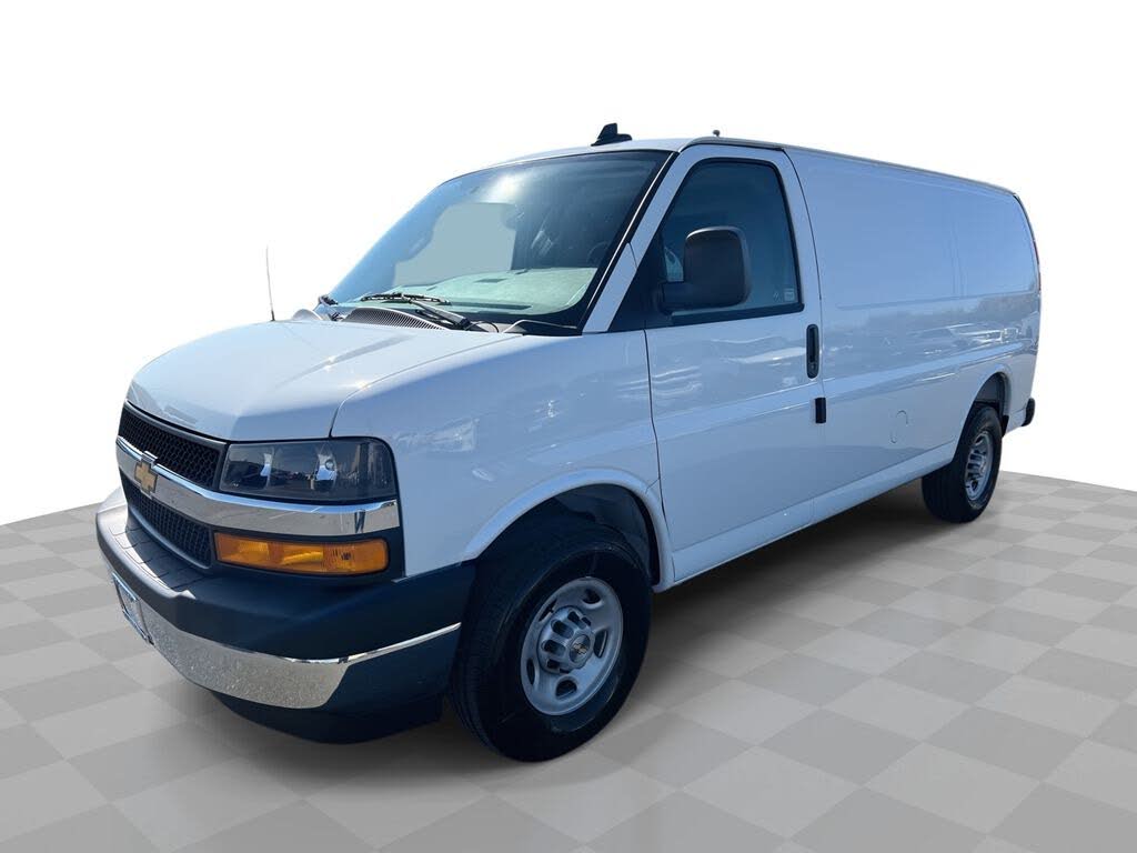 2025 Chevrolet Express Cargo 2500 RWD