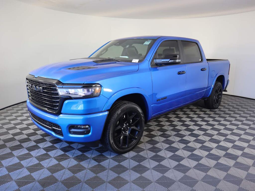 2026 RAM 1500 Laramie Crew Cab 4WD