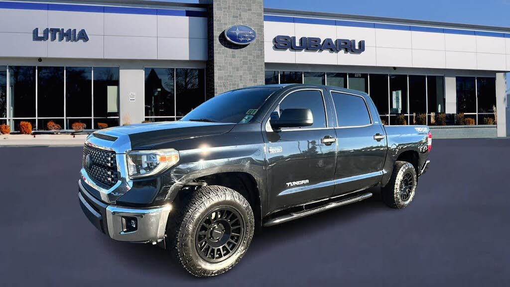 2018 Toyota Tundra SR5 CrewMax 5.7L 4WD