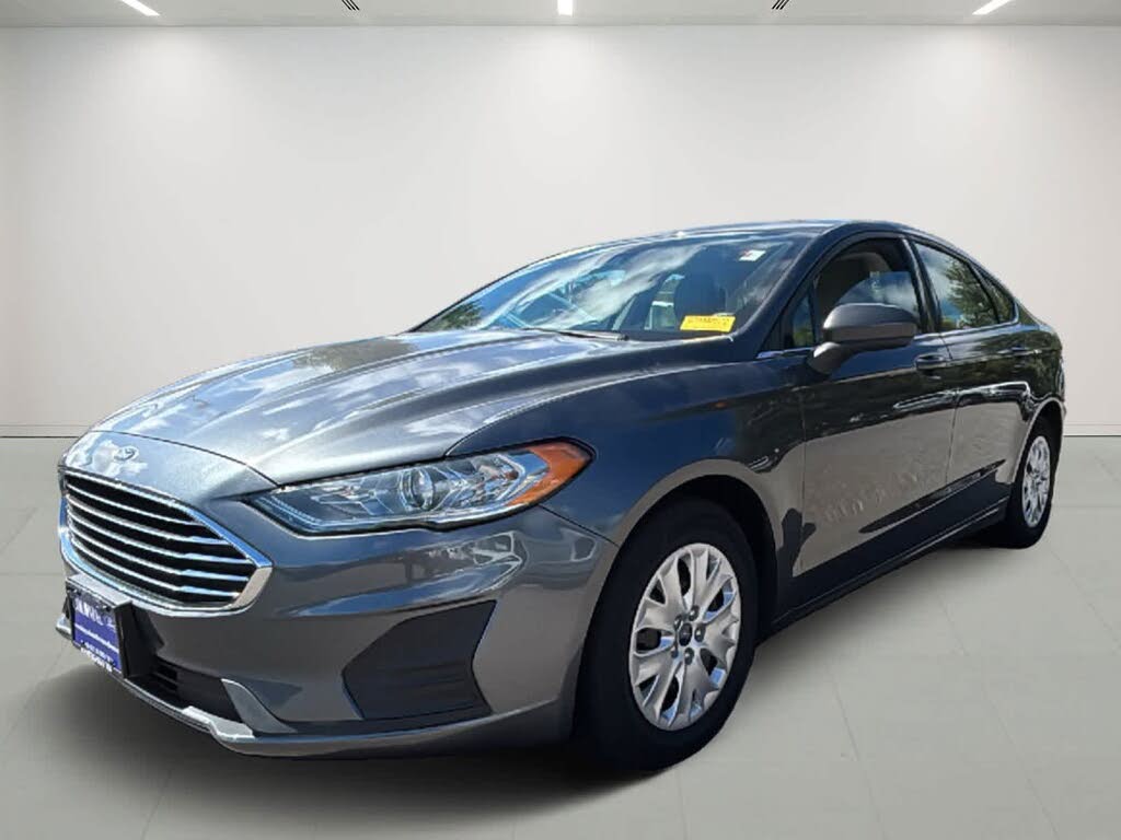 2019 Ford Fusion S