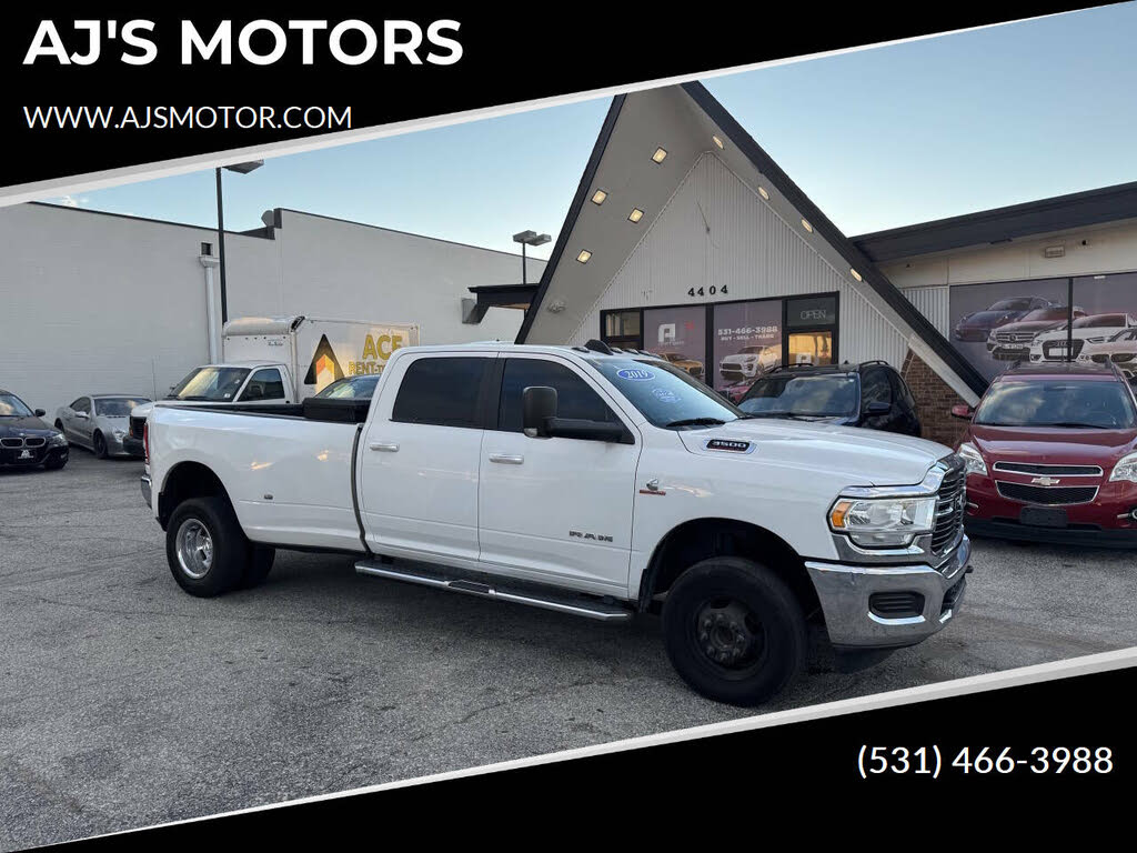 2019 RAM 3500 Big Horn Crew Cab LB DRW 4WD