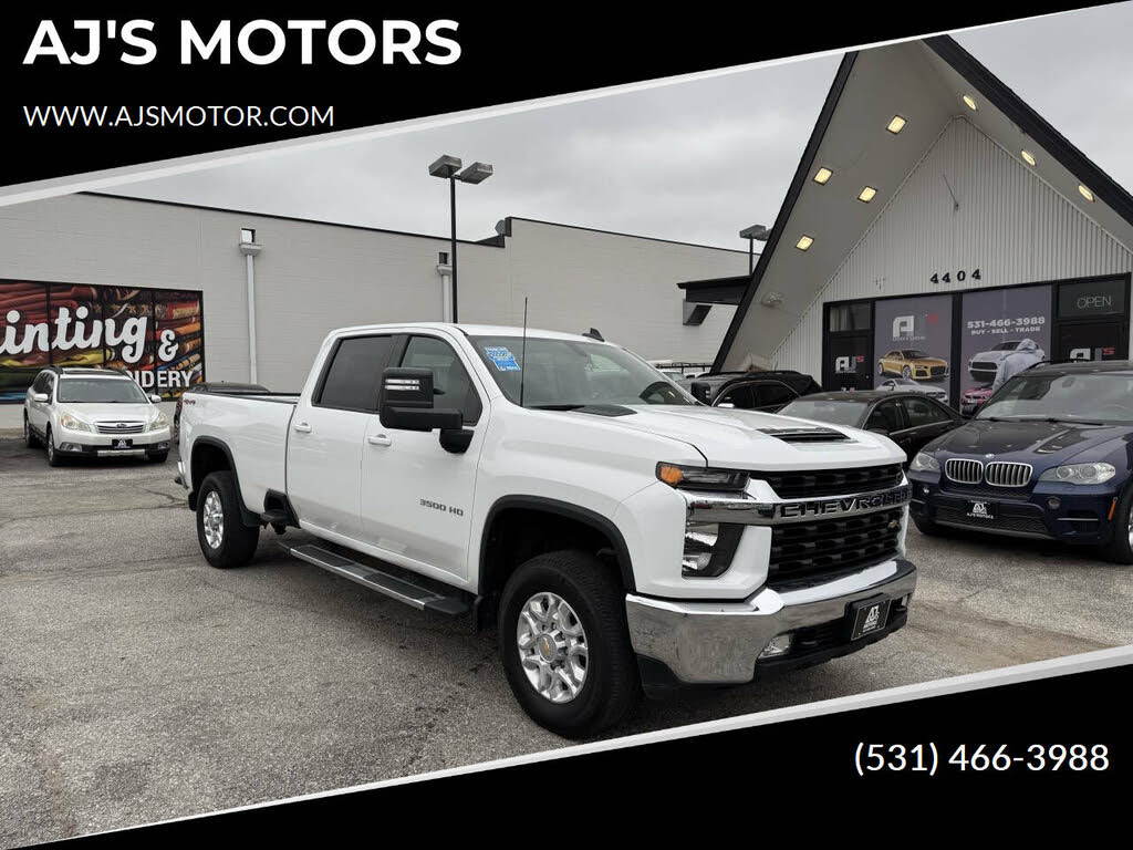 2022 Chevrolet Silverado 3500HD LT Crew Cab LB 4WD