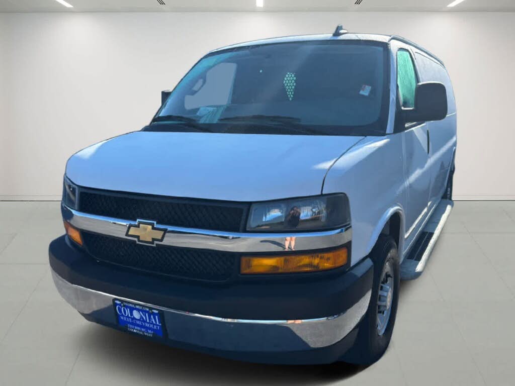 2024 Chevrolet Express Cargo 2500 RWD