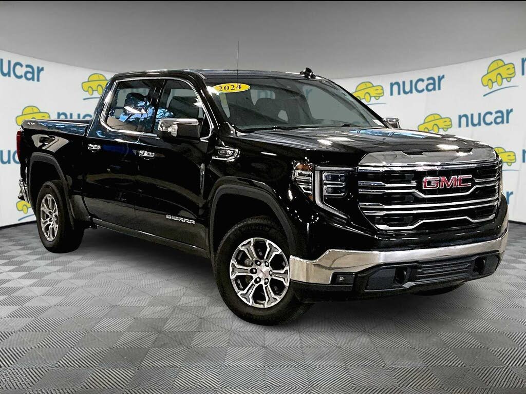 2024 GMC Sierra 1500 SLT Crew Cab 4WD