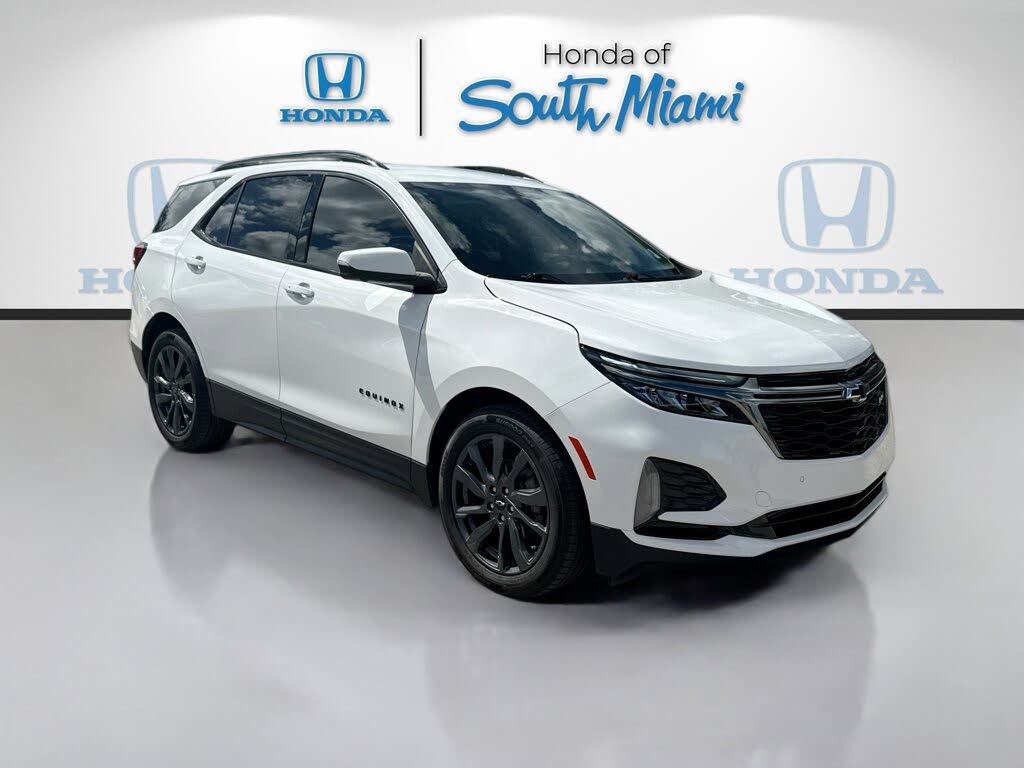 2022 Chevrolet Equinox RS with 1RS FWD