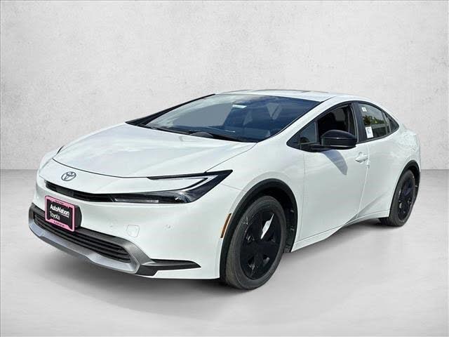 2026 Toyota Prius Plug-In Hybrid SE FWD