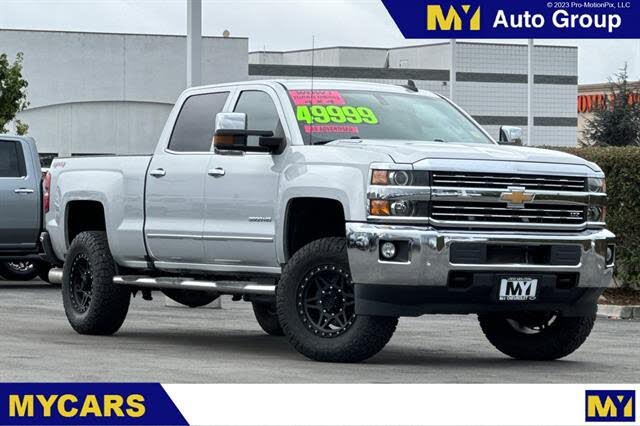 2016 Chevrolet Silverado 3500HD LTZ Crew Cab 4WD