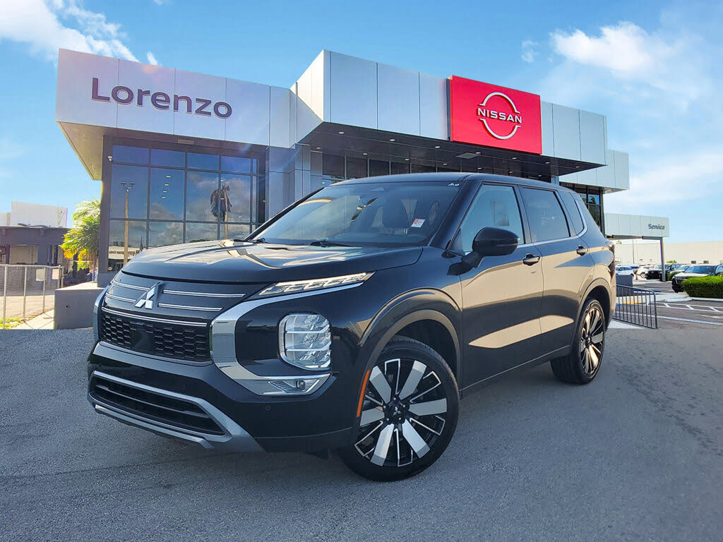 2025 Mitsubishi Outlander SE FWD