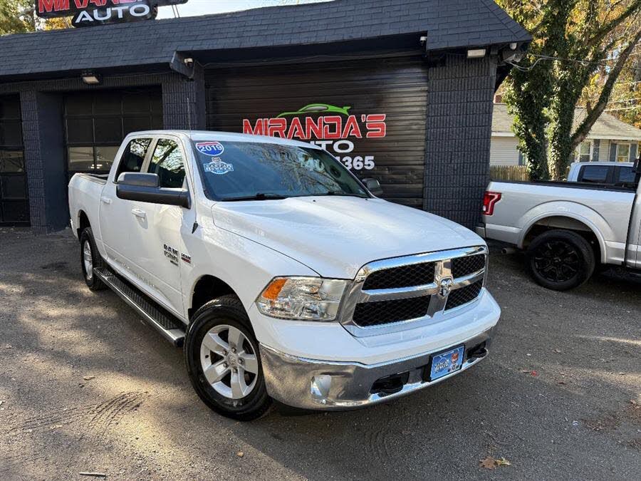 2019 RAM 1500 Classic SLT Crew Cab 4WD