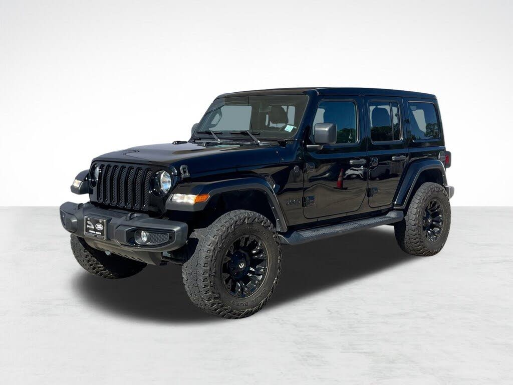 2023 Jeep Wrangler Sahara Altitude 4-Door 4WD