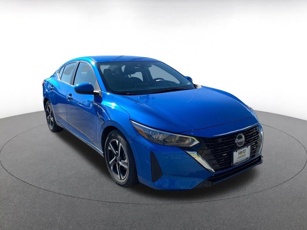 2025 Nissan Sentra SV FWD