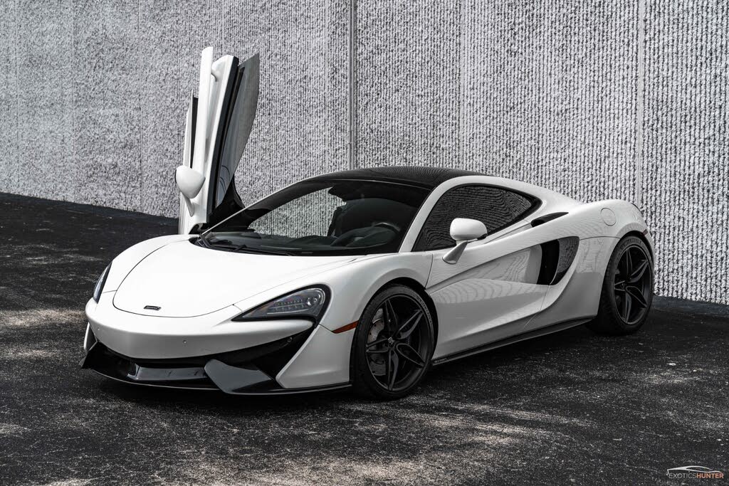 2017 McLaren 570GT RWD