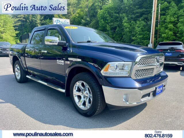 2017 RAM 1500 Laramie Crew Cab 4WD