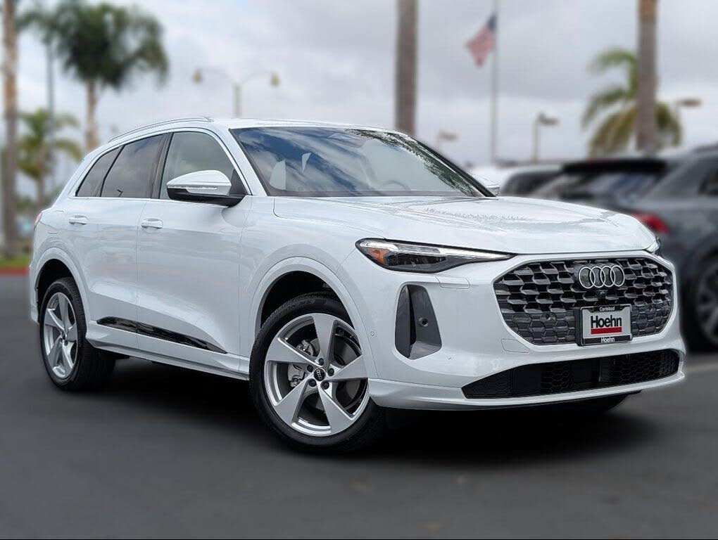 2025 Audi Q5 quattro Premium Plus 40 TFSI