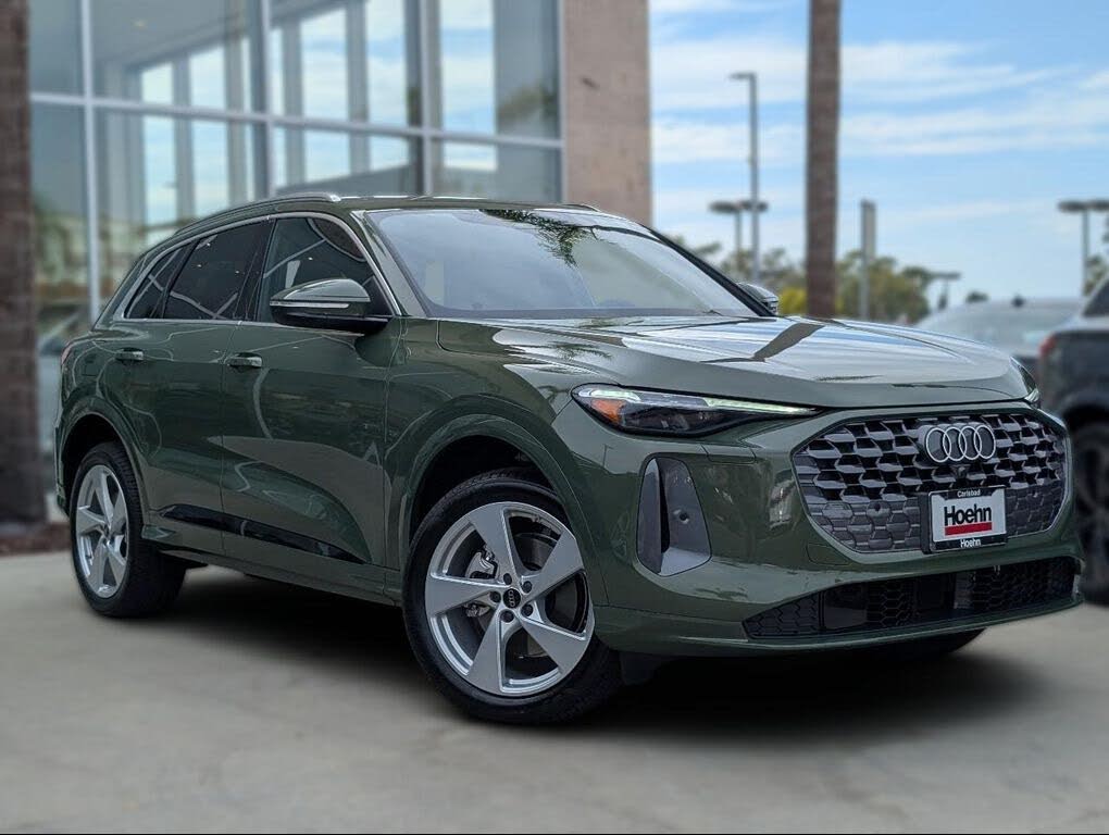 2025 Audi Q5 quattro Premium Plus 40 TFSI