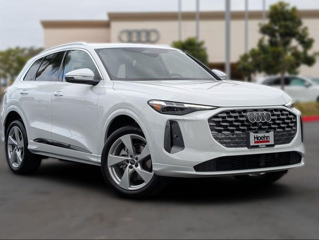 2025 Audi Q5 quattro Premium Plus 40 TFSI