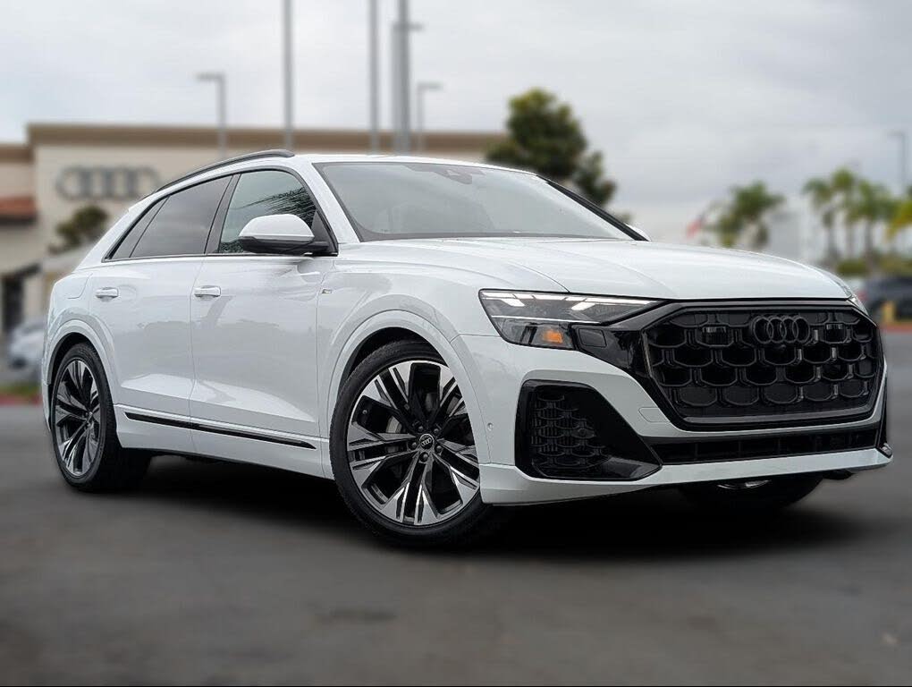 2026 Audi Q8 quattro Premium Plus 55 TFSI